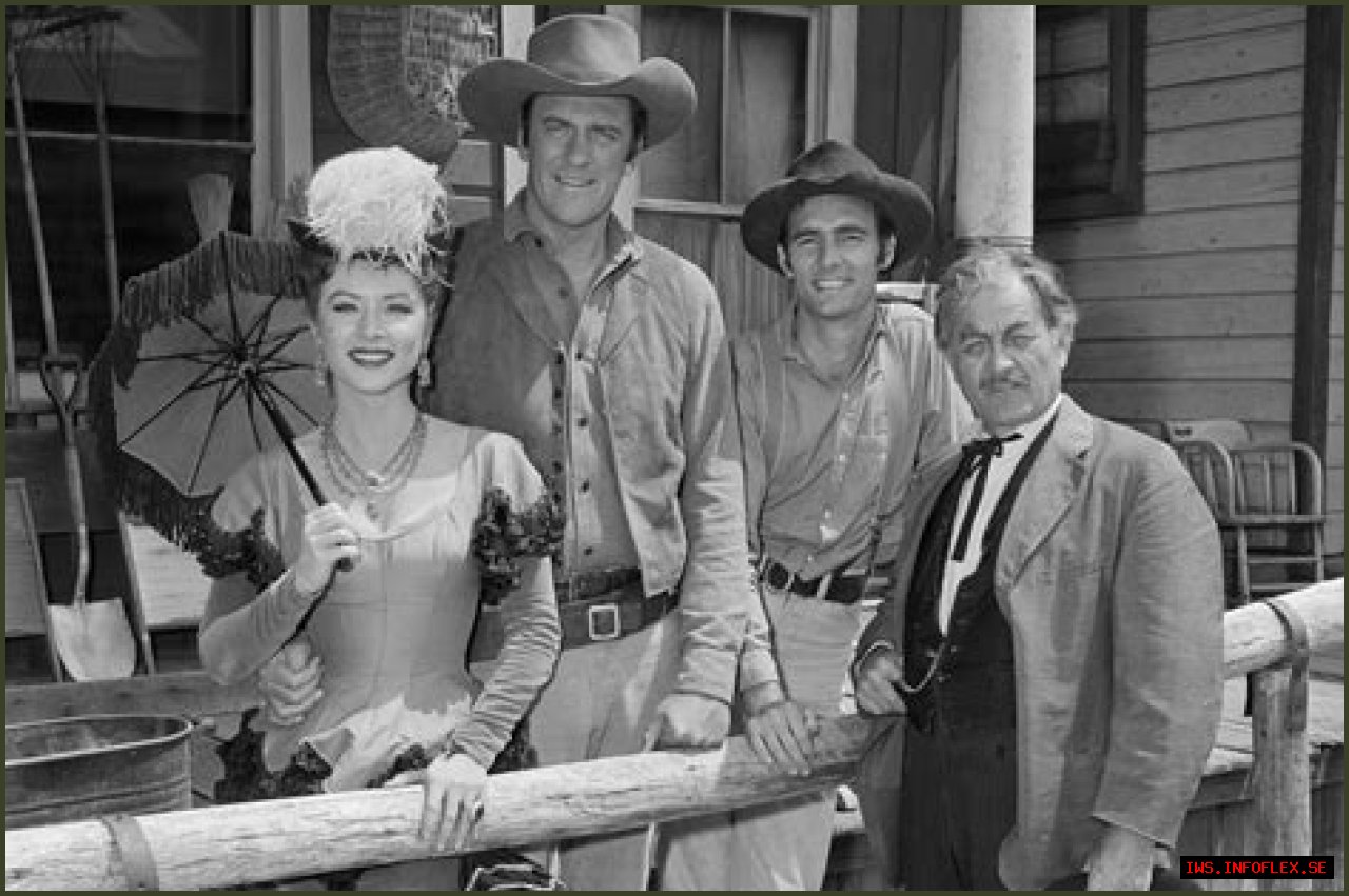 Did James Arness and Dennis Weaver get along?